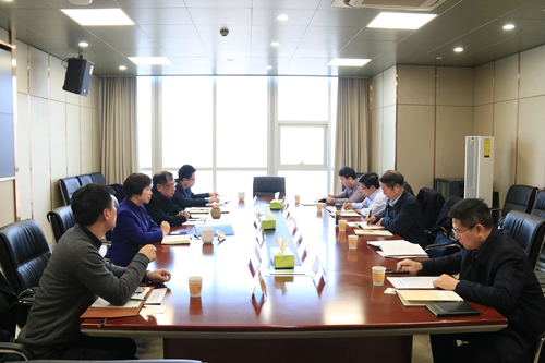 陕西省政府研究室曹可清调研省融资尊龙凯时集团_副本.jpg